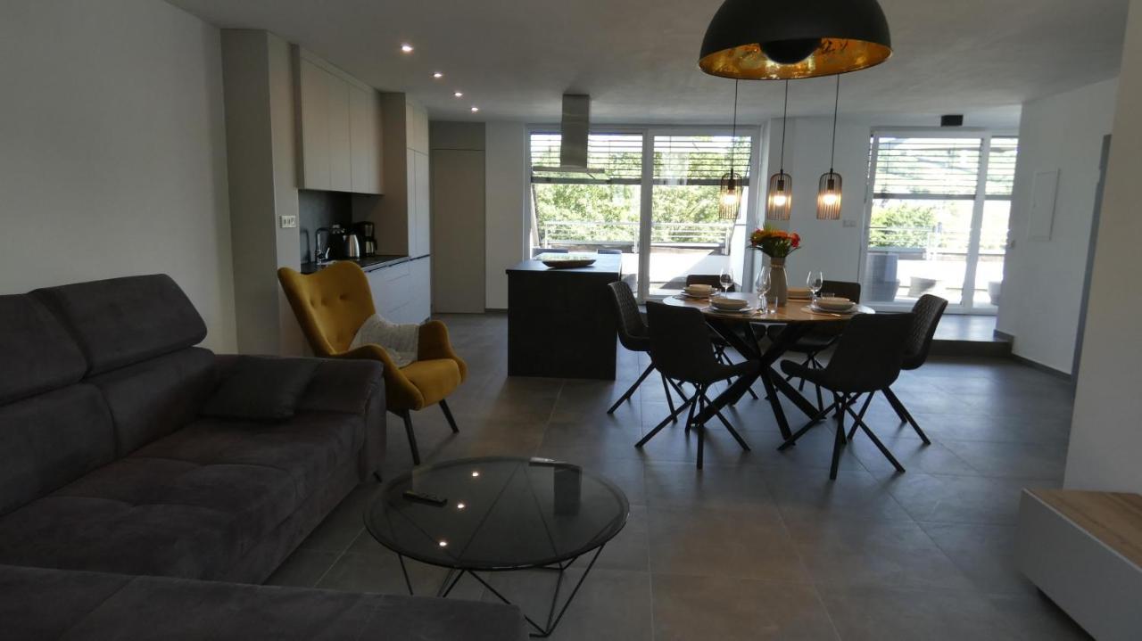 Moselufer Apartments Ürzig Εξωτερικό φωτογραφία